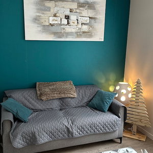 Hotel 2-Bedroom Revamped Flat In Auvergne cazare Mont-Dore