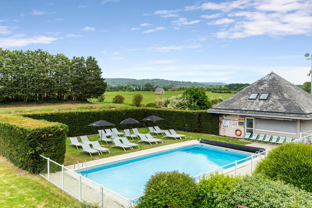 Hotel Kyriad - Deauville St Arnoult