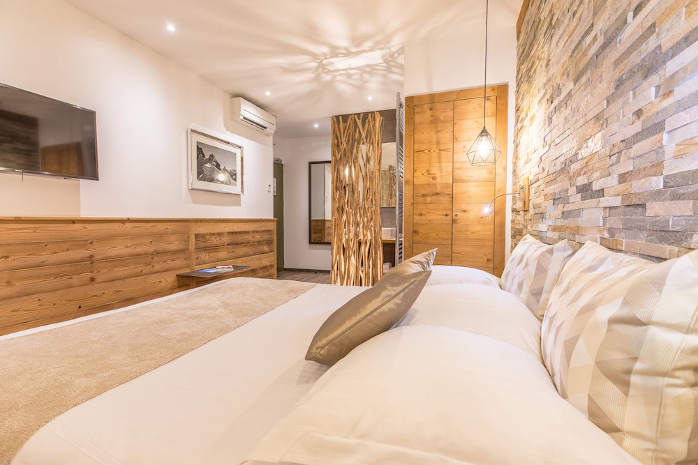 Hotel Hôtel Des Princes – Chambéry Centre