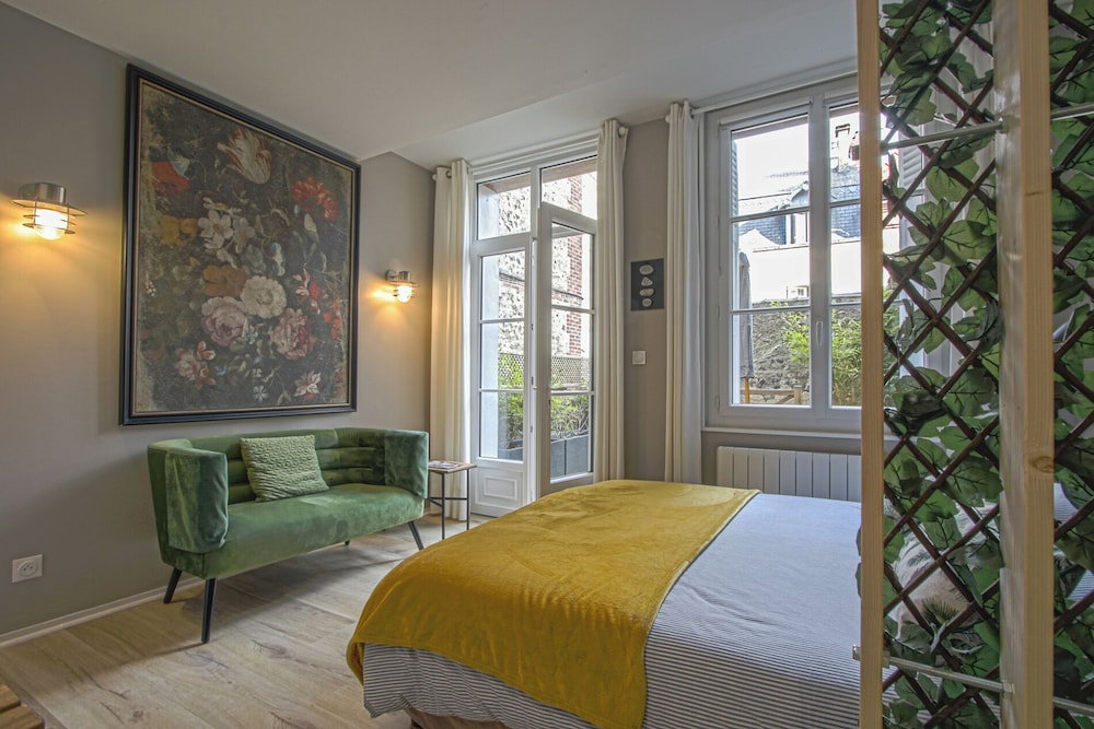 Hotel La Venelle Du Bassin