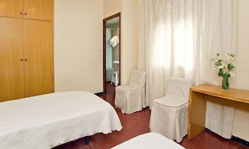 Hostal Tropical