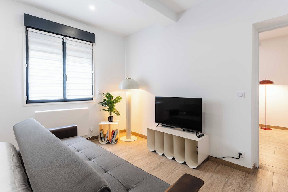Hotel Spacious Studio 2P - Benerville