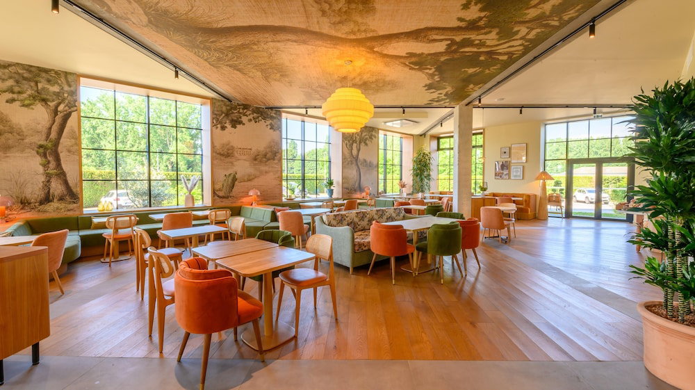 Hotel Kyriad Prestige Compiègne Hotel & Spa