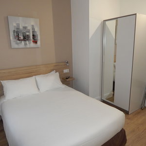 Hotel Hôtel Rouen Alba cazare Rouen