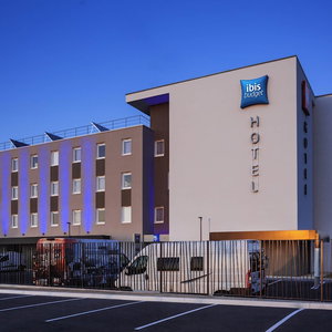 Hotel Ibis Budget Sens cazare Sens-de-Bretagne