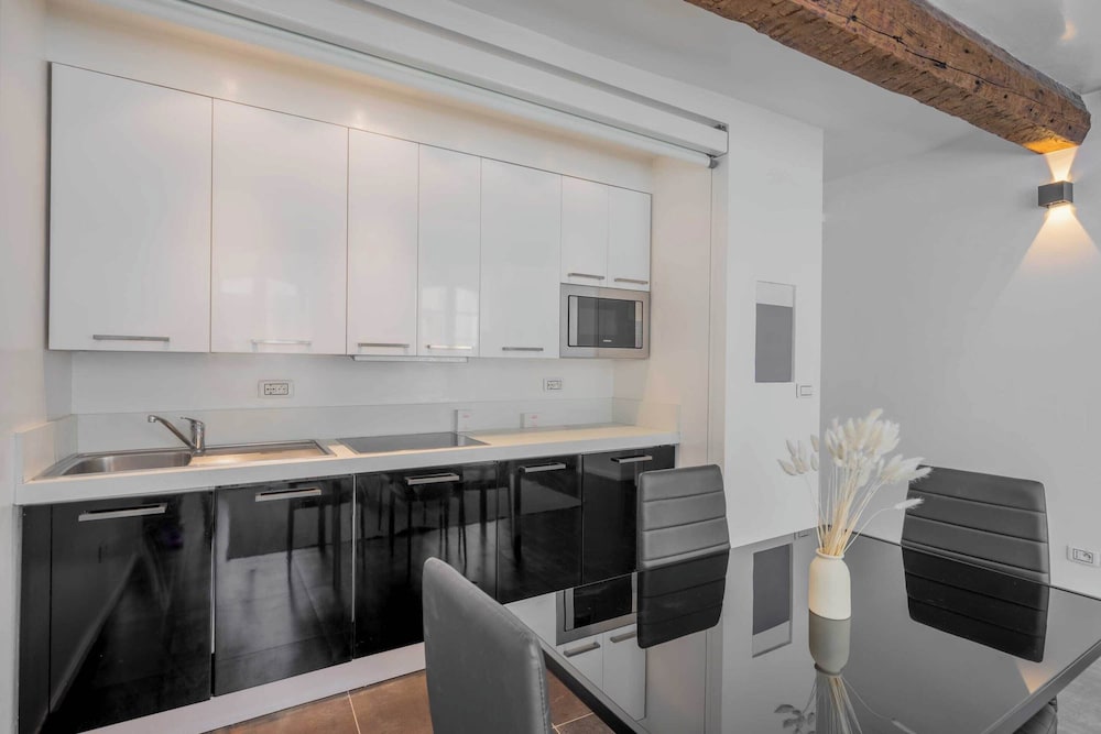 Hotel 1Bdr/4P Apt In The Heart Of Saint-Tropez-Near Port