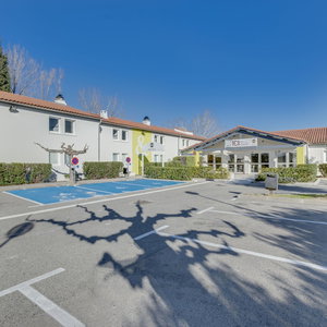 Hotel B&B Hotel Fréjus Puget-Sur-Argens cazare Frejus