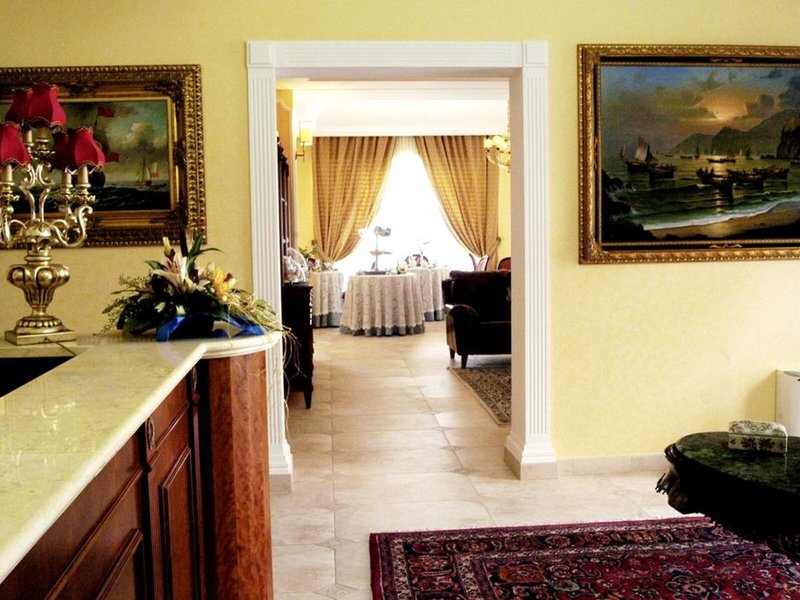 D'angelo Palace