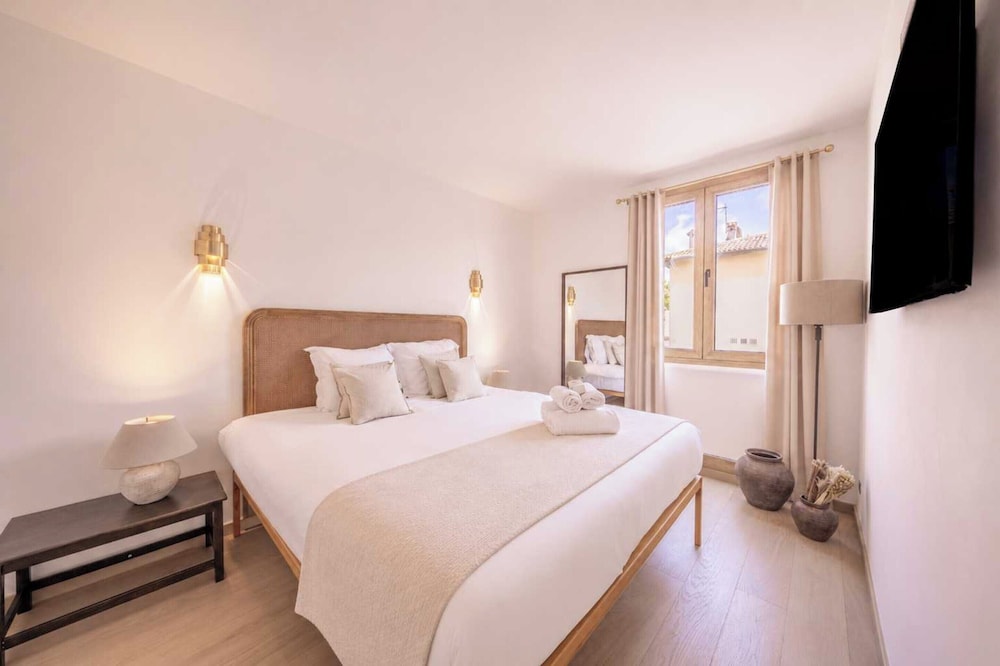 1Bdr/4P Apt - Saint-Tropez Center - Old Port