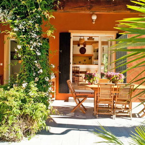 Hotel Holiday Home In Frejus Near Sea And Lake cazare Frejus