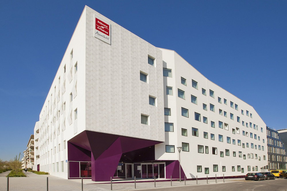 Hotel Séjours & Affaires Massy Atlantis