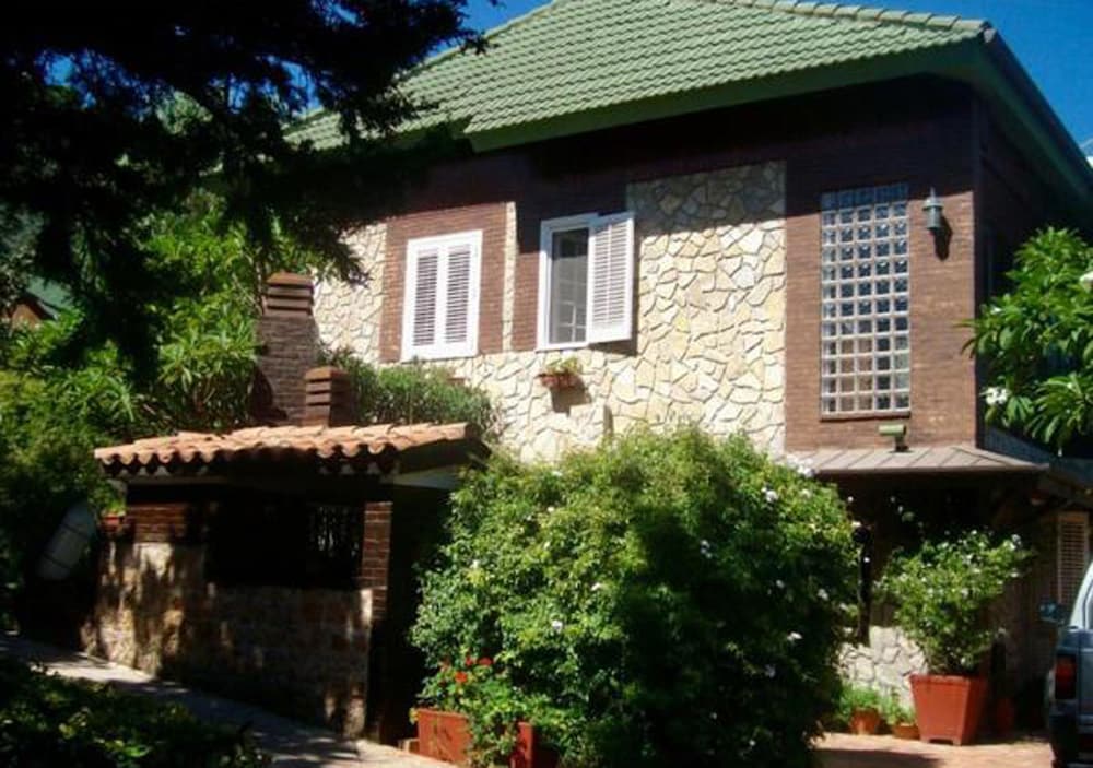 Hotel Small Paradise B&B