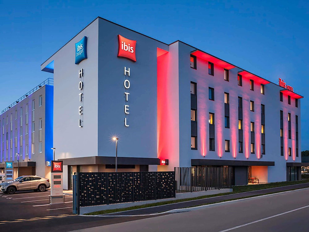 Hotel Ibis Sens Hotel
