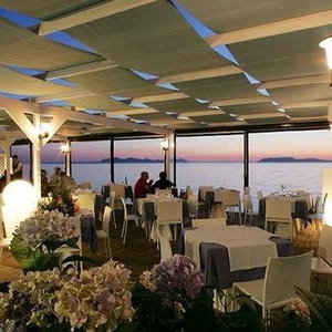 Hotel Sunset Beach cazare Marausa