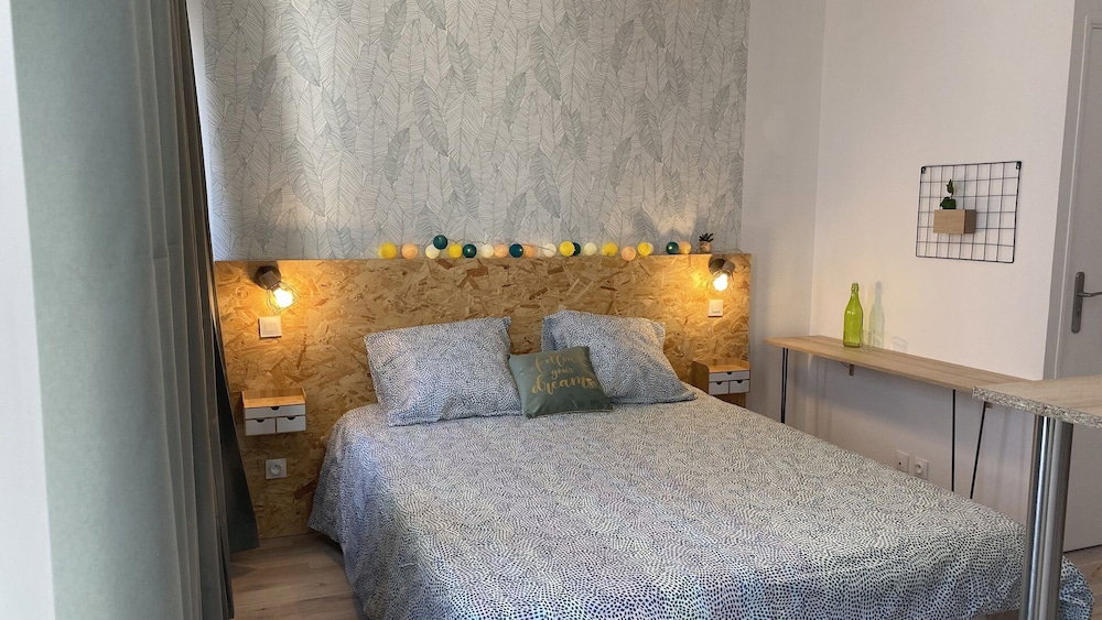 La Maison D'angelique - Coliving Hotel - Gare De Niort