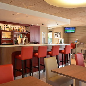 Hotel Hôtel Campanile Reims Ouest - Tinqueux cazare Tinqueux