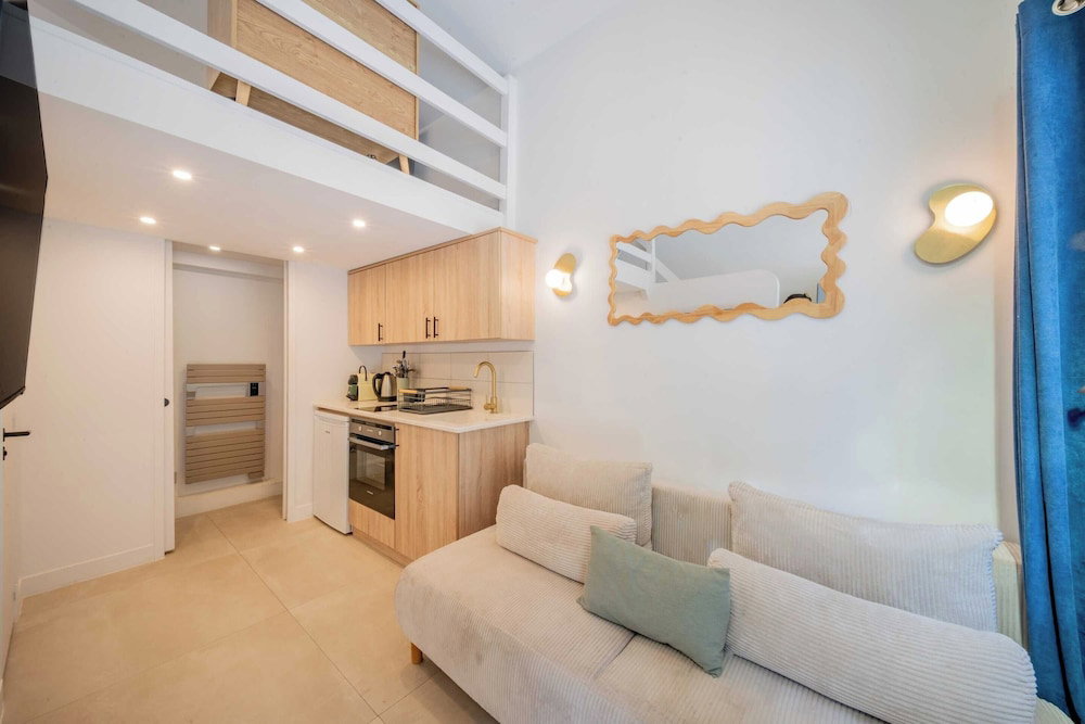 Hotel Studio In A Residence With Pool - Saint-Tropez