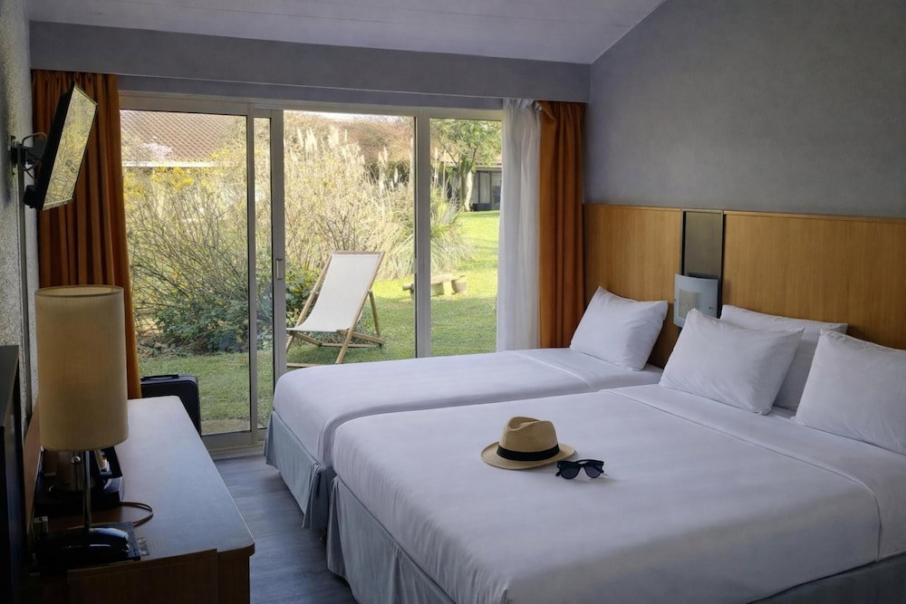 Hotel Kyriad Angoulême Nord Champniers - Hôtel & Résidence