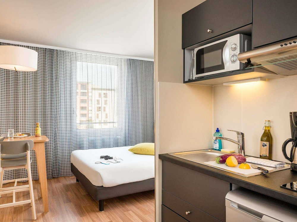 Hotel Aparthotel Adagio Access Paris Massy Gare Tgv