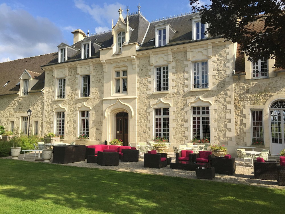 Hotel Château De Fère
