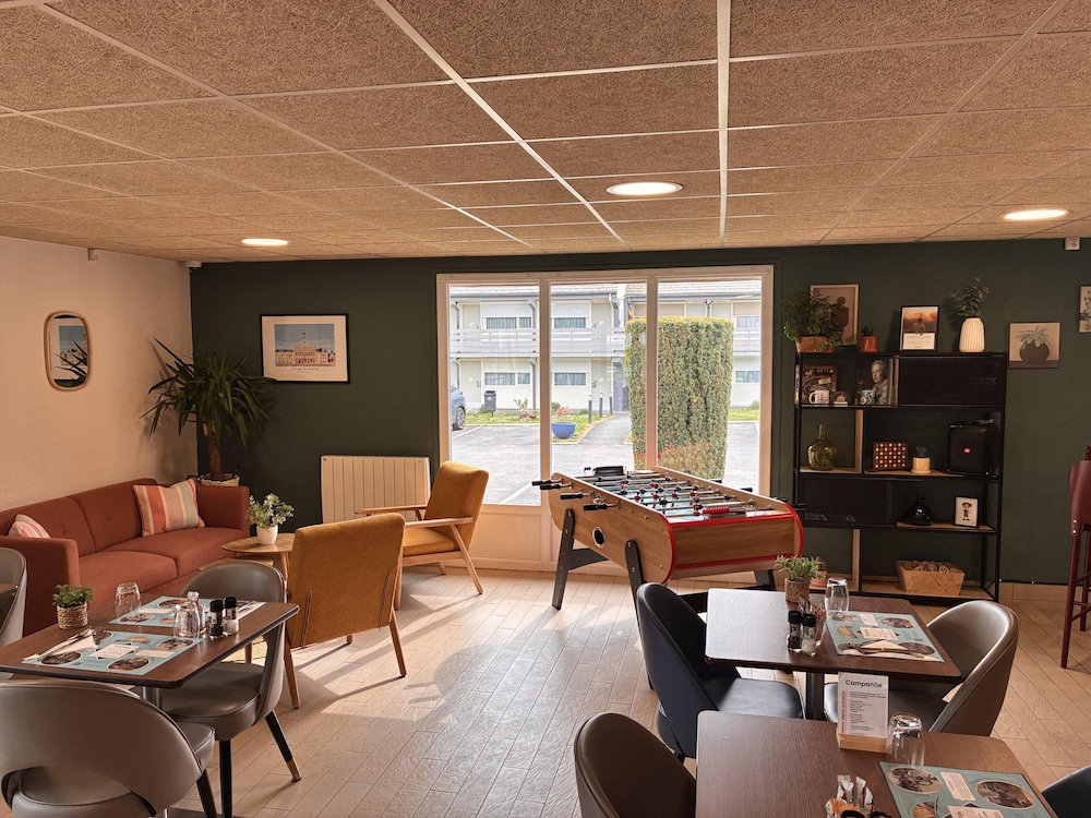 Hotel Campanile Saint Quentin
