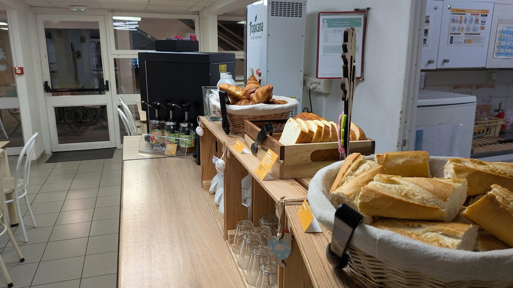 Hotel Premiere Classe Douai - Cuincy