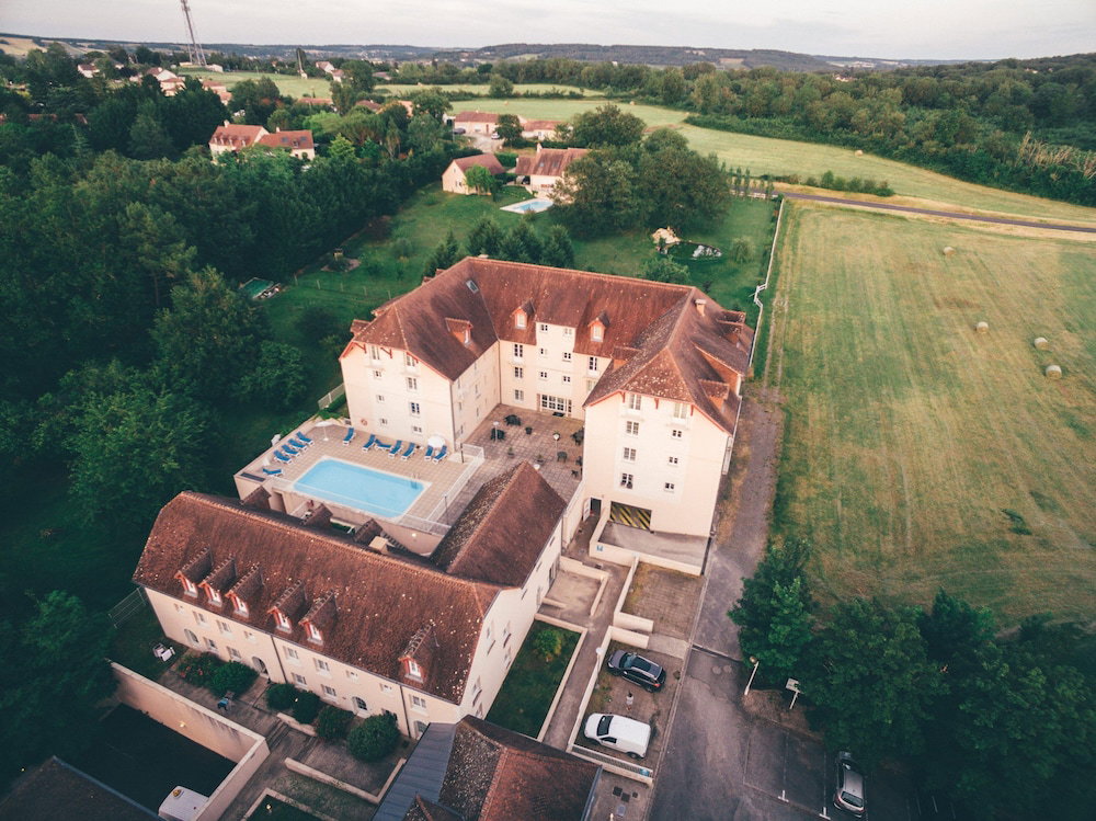 Hotel Terres De France - Appart'hôtel La Roche Posay