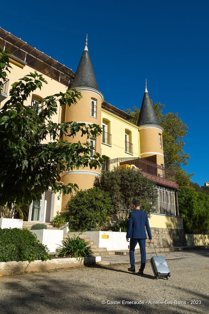 Hotel Appart'hotel-Restaurant Castel Emeraude