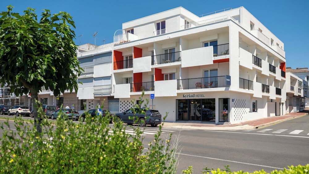 Hotel Kyriad - Royan Plage