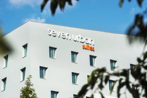 Hotel Seven Urban Suites Nantes Centre cazare Reze