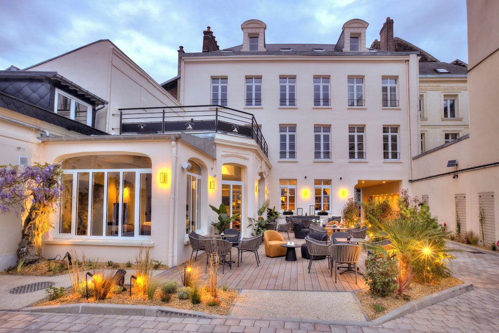 Hotel The Originals Boutique, Hôtel 3 Étoiles Les Coulisses Du Théâtre