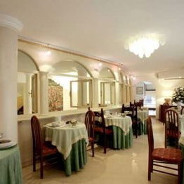 Hotel Majestic Toscanelli cazare Padova