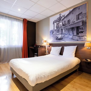 Hotel La Pause Rn7 cazare La Coucourde