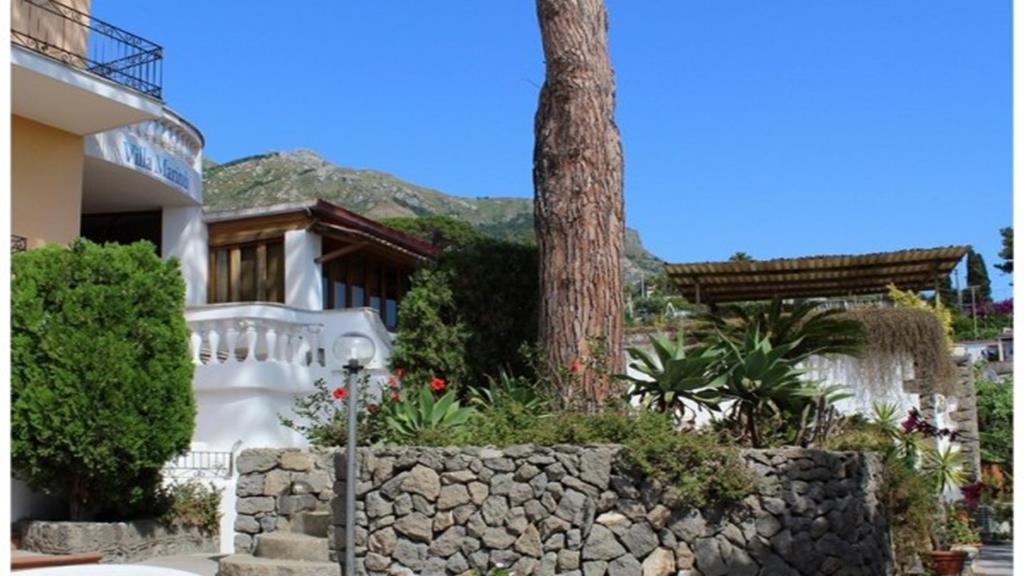 Hotel Villa Marinu