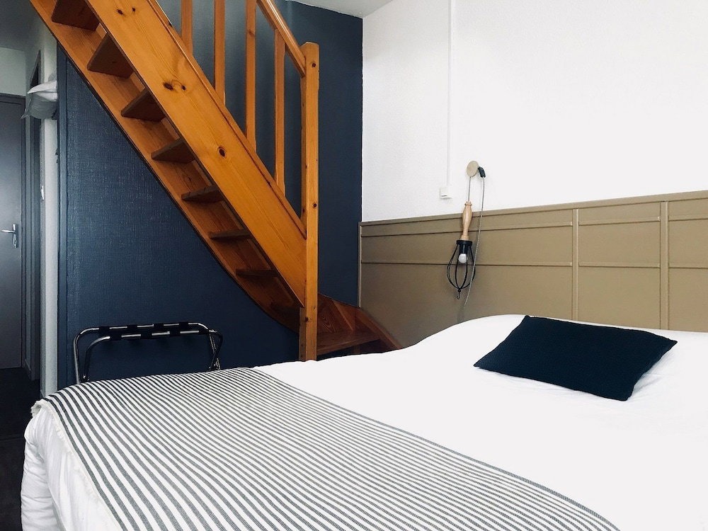 Hotel Tourhotel