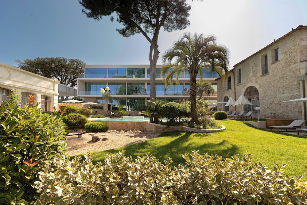 Hotel Le Domaine De Verchant Relais & Châteaux