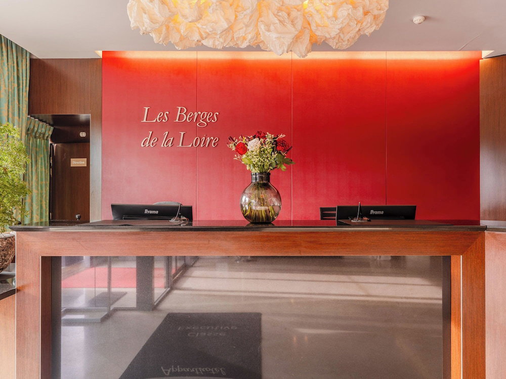 Hotel Residhome Nantes Berges De La Loire