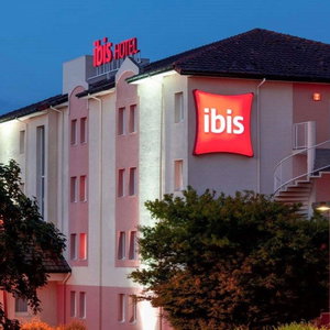 Hotel Ibis Pau Lescar cazare Lescar
