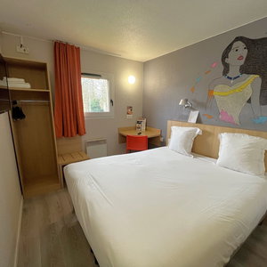 Hotel Brit Hotel Essentiel Tours Sud – Chambray-Lès-Tours cazare Chambray-les-Tours