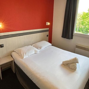 Hotel L2R La Ferté-Sous-Jouarre cazare La Ferte-sous-Jouarre
