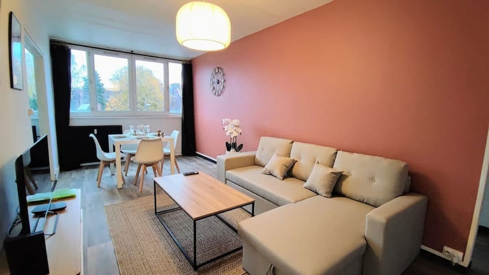 Hotel Atelier Wagram Au Coeur De Troucoing