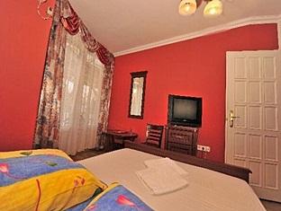 Peterfia Panzio Guesthouse