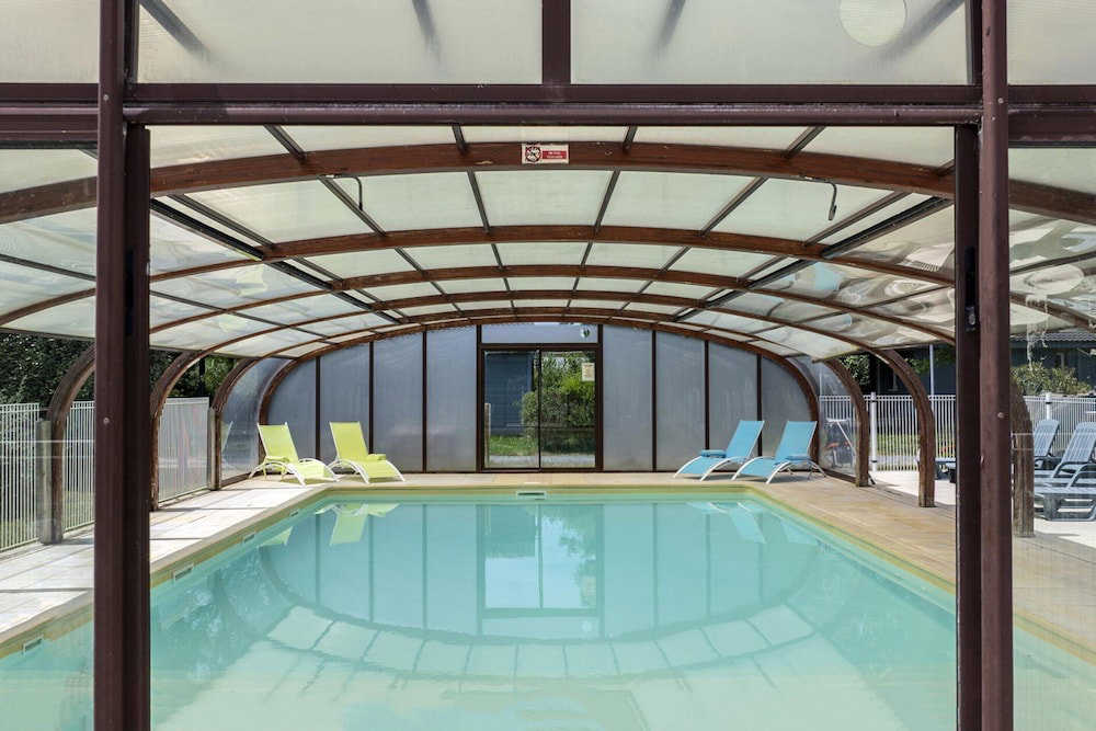 Hotel Coastal Family Cottage For Six