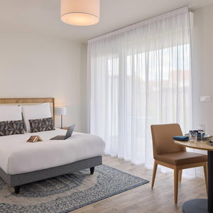 Hotel Quality Aparthotel Cholet cazare Cholet