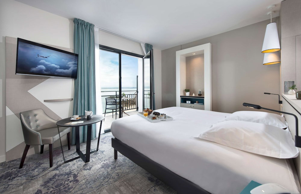 Hotel Hôtel Valdys Thalasso & Spa - La Baie