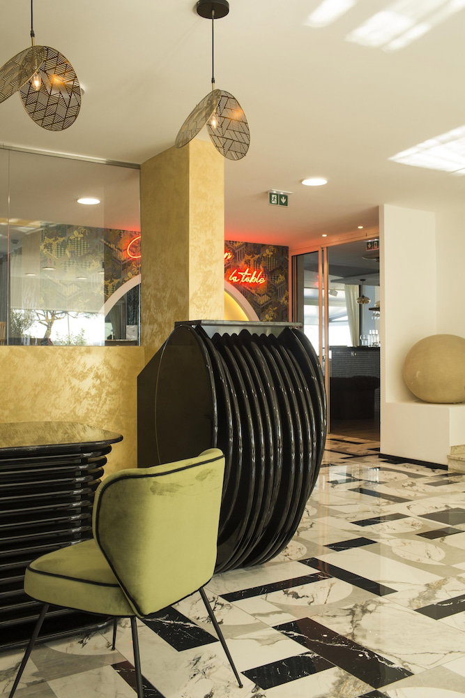 Hôtel La Pietra Restaurant & Spa