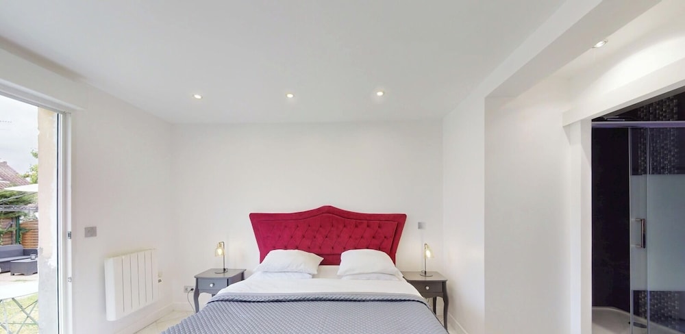 Hotel Kimia Suite Room
