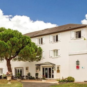 Hotel Hôtel Des Châteaux cazare Azay-le-Rideau