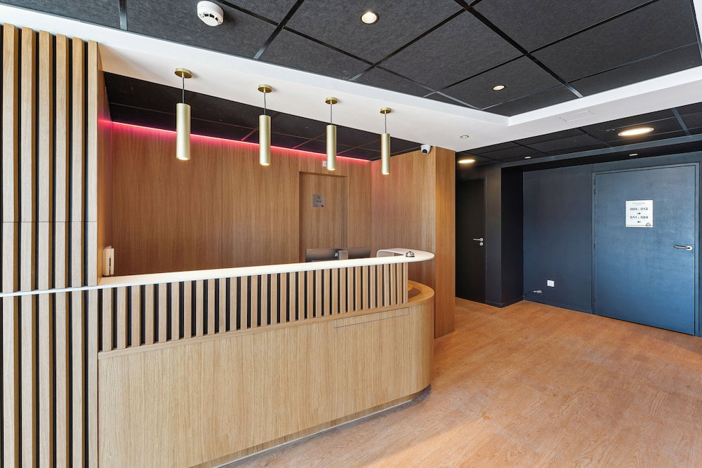 Hotel Hôtel Akena Pierrelaye
