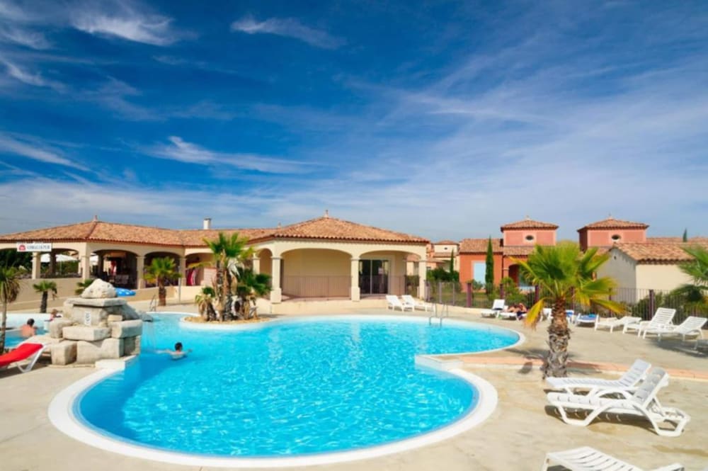 Hotel Villa With Heated Pool And Private Garden